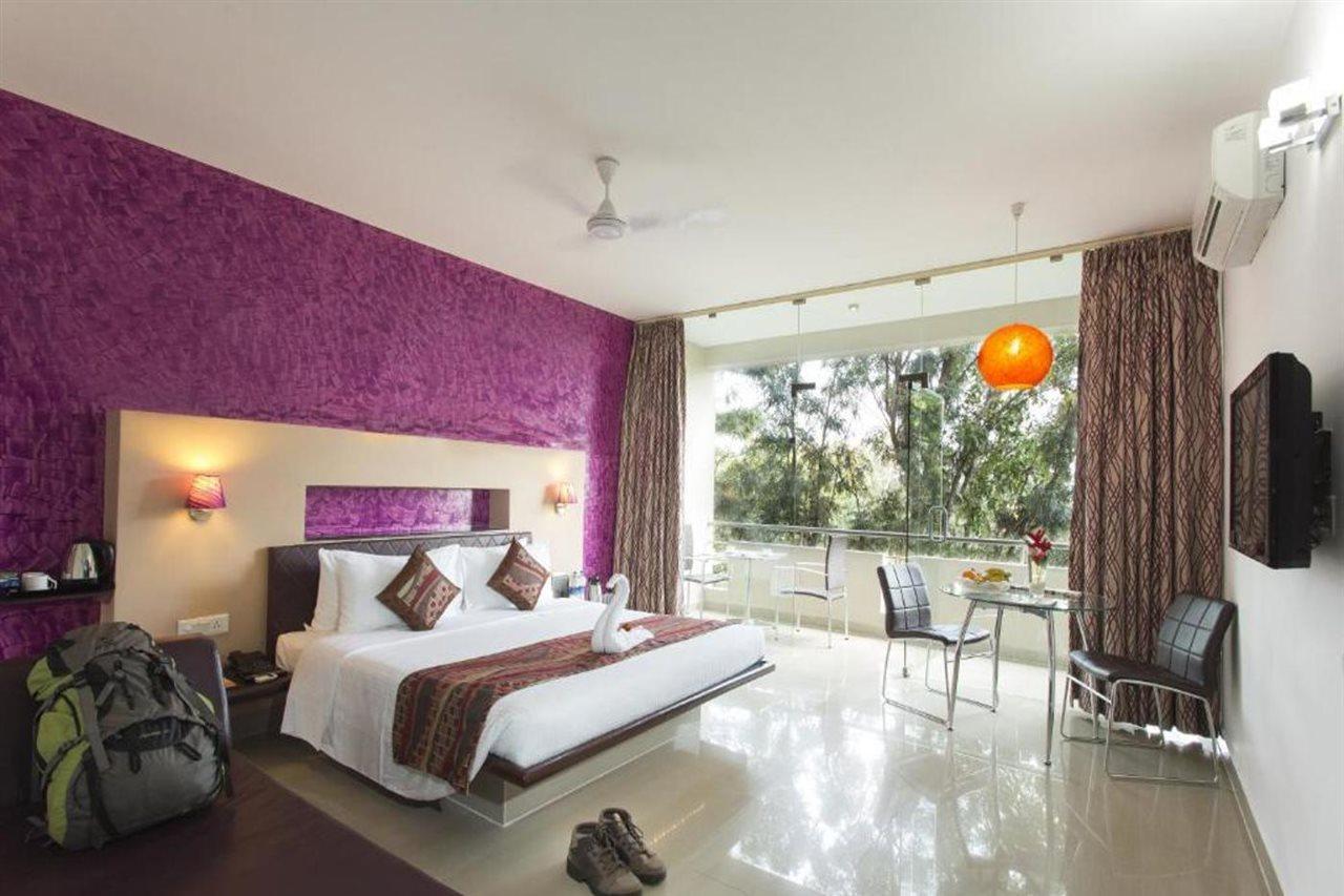 Sterling Yelagiri Exterior foto