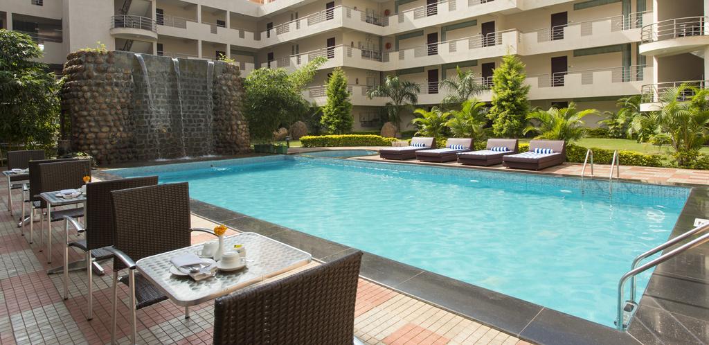 Sterling Yelagiri Exterior foto