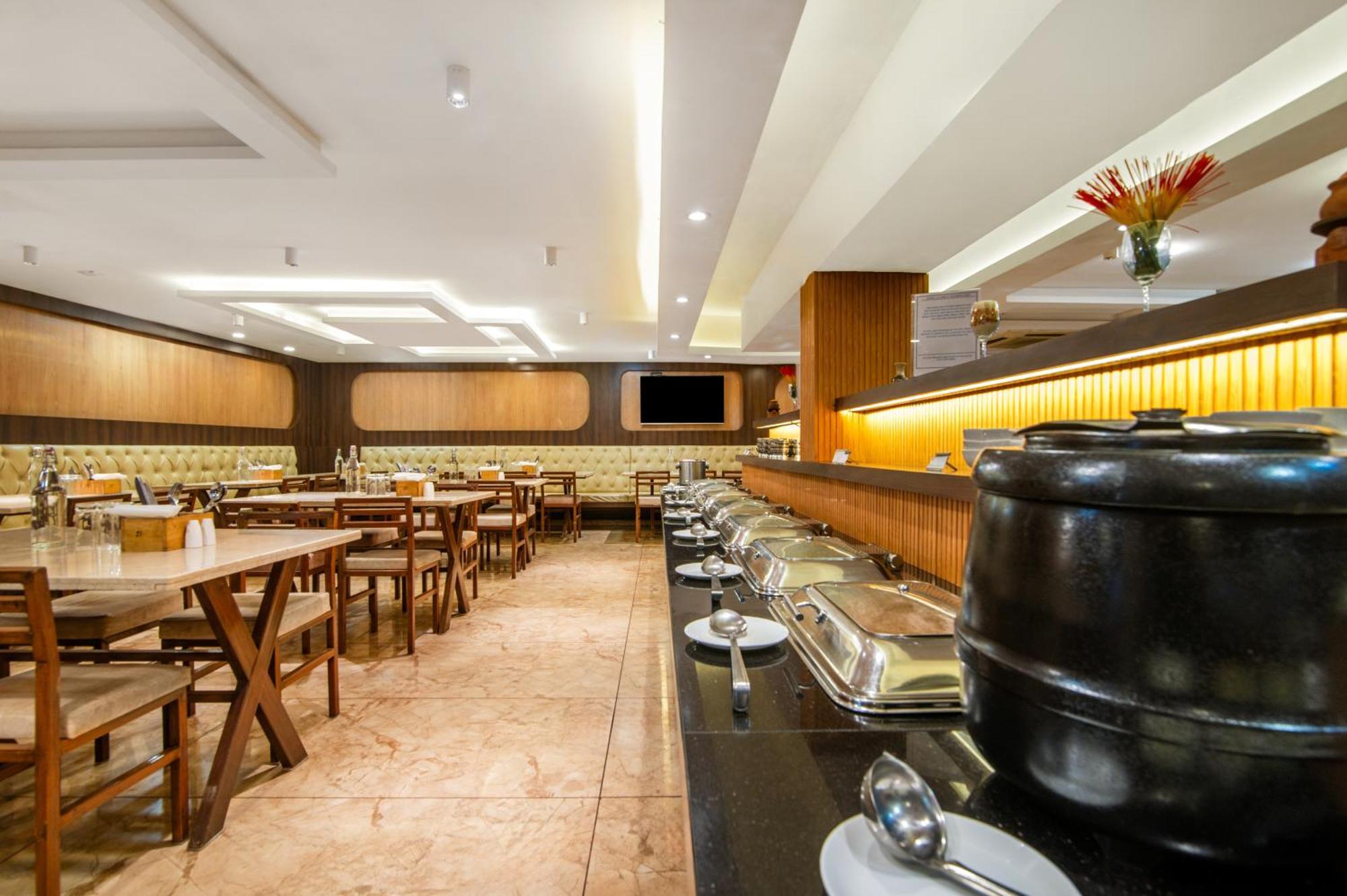 Sterling Yelagiri Exterior foto