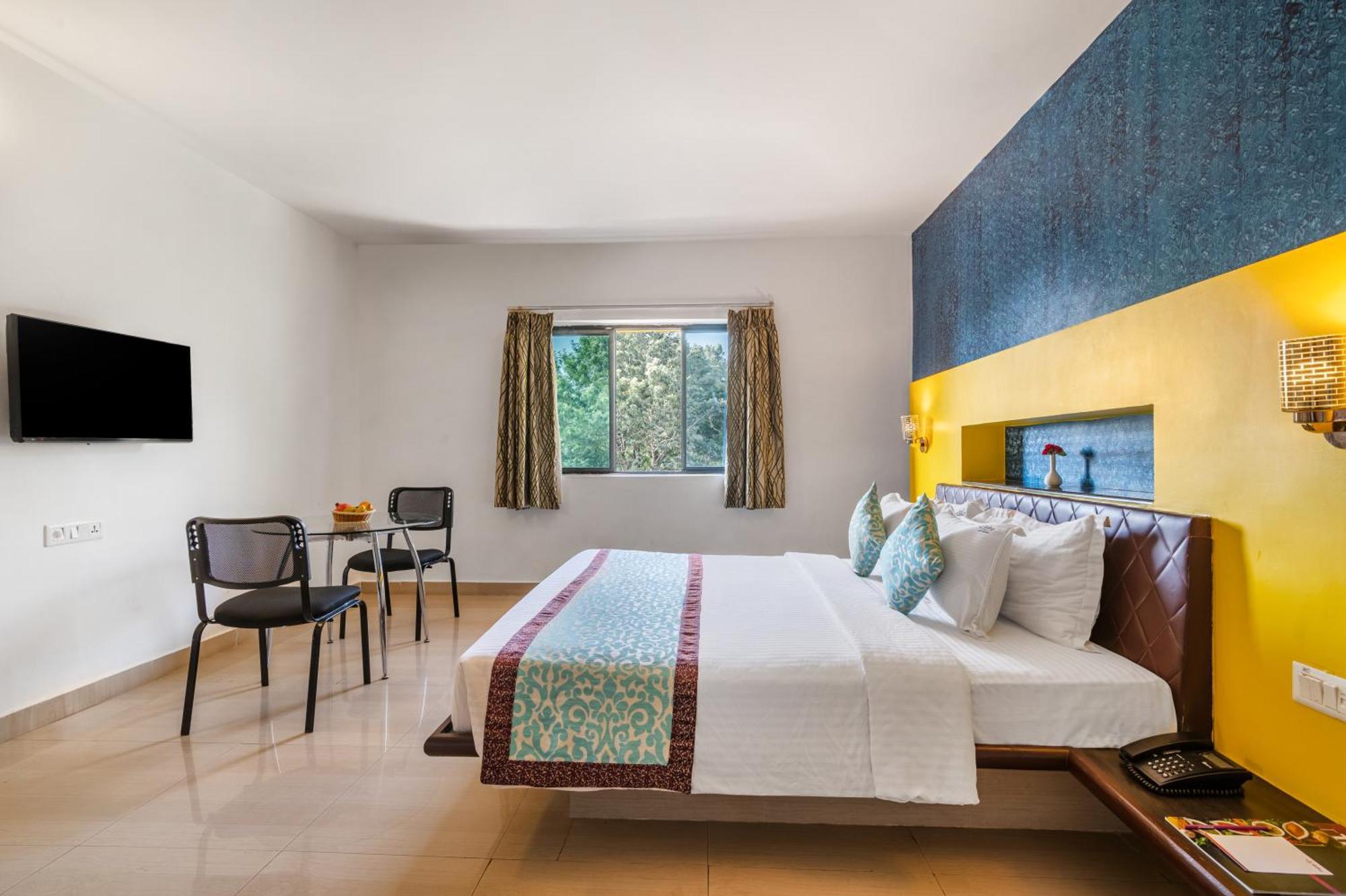 Sterling Yelagiri Exterior foto